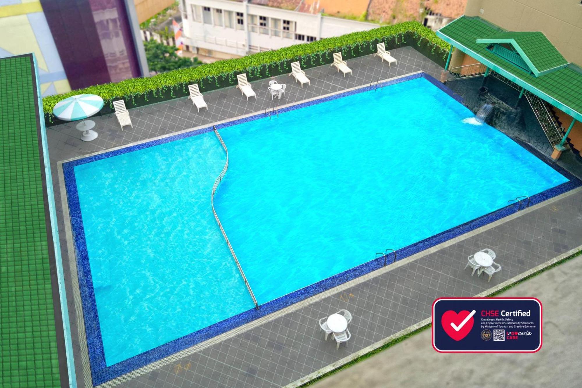 Tunjungan Hotel Surabaja Zewnętrze zdjęcie